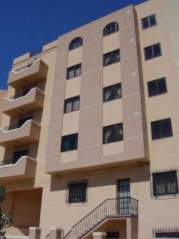 Belmont Court Apartments Аура Экстерьер фото