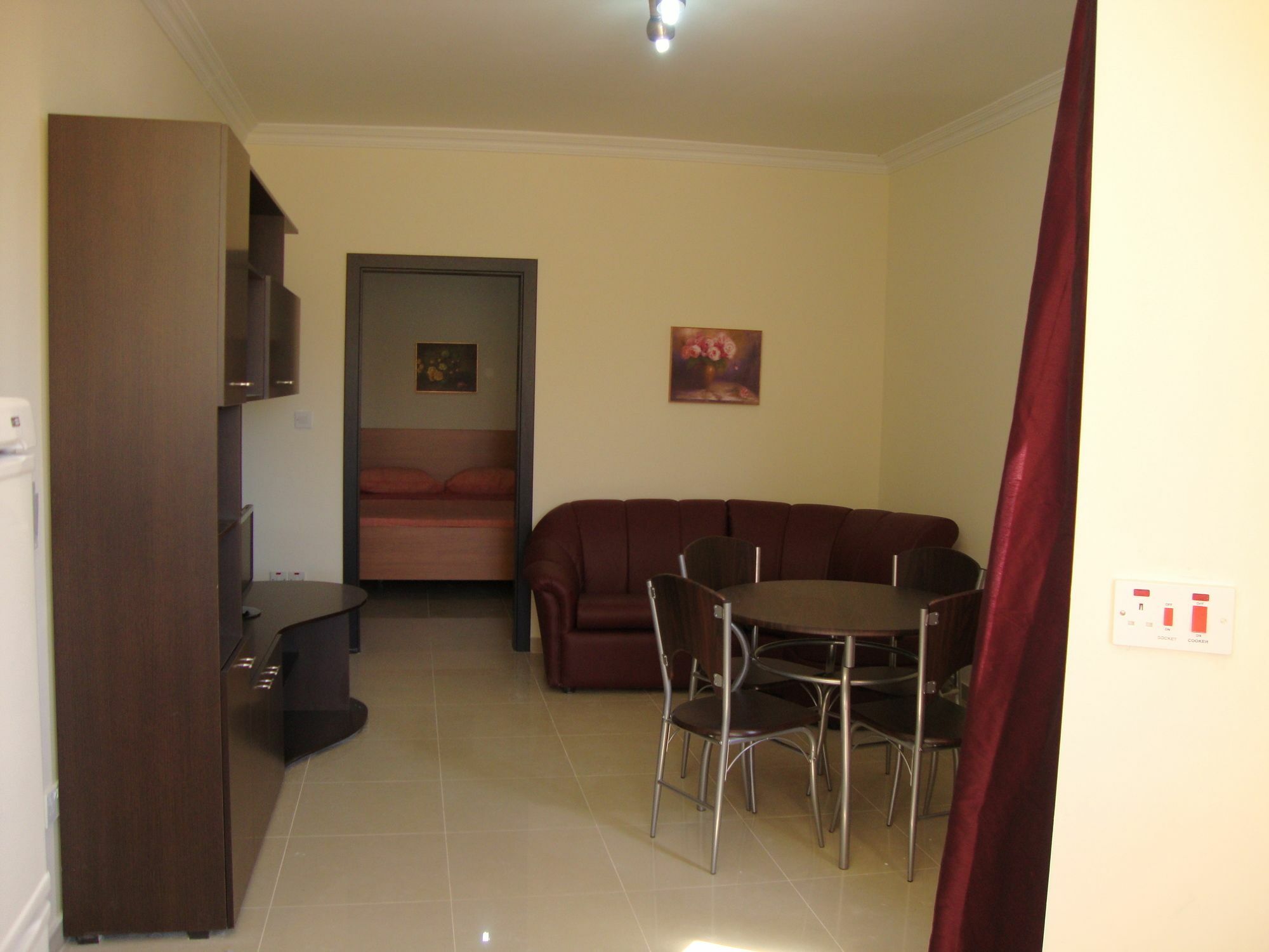 Belmont Court Apartments Аура Экстерьер фото